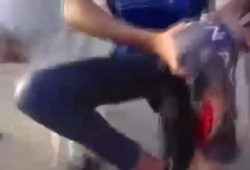 سيارة تدهس عددا من المتظاهرين خلال مسيرة مؤيدة للشرعية بكفرالشيخ