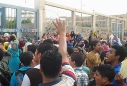 بالصور مسيرة لطلاب جامعة السادات ضد الانقلاب