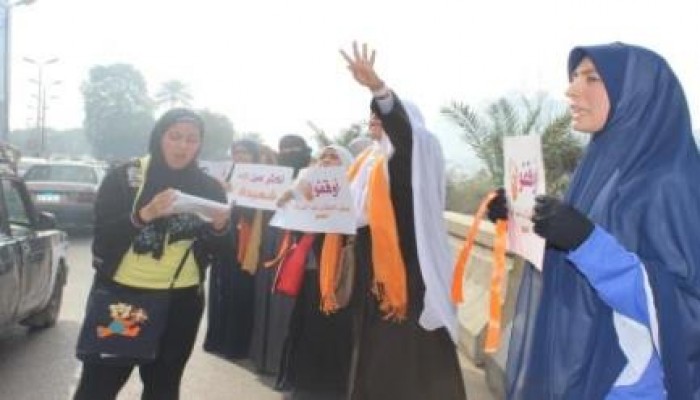 في اليوم العالمي للعنف ضد المرأة، وقفة لـ"نساء ضد الانقلاب" أمام مقر الأمم المتحدةبالقاهرة