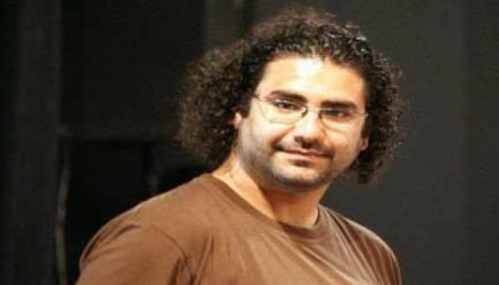 أمن الانقلاب يعتقل الناشط علاء عبد الفتاح بعد مداهمة منزله والاعتداء على زوجته