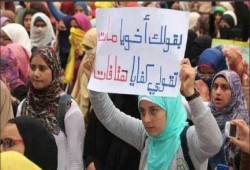 طلاب صيدلة وعلوم الإسكندرية يمتنعون عن أداء الامتحان احتجاجًا على اعتقال زميلاتهم