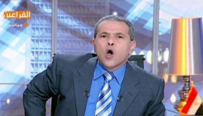 بالفيديو .. آراجوز العسكر توفيق عكاشة يحذر للمرة الثانية من عودة الرئيس مرسي والاخوان