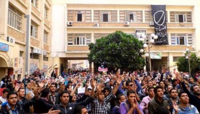 إضراب كامل لطلاب جامعة الفيوم لليوم الثالث علي التوالي