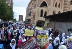 مئات الطلاب في مسيرة حاشدة بشوارع السيوف بالإسكندرية