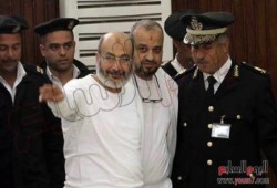 صورة وتعليق مع اسدي ميدان الثورة البلتاجي وحجازي