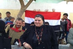 صورة وتعليق  شعار رابعه خلف مديرة ادارة سمنود التعليميه