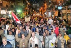 الشرقية: أهالى منيا القمح "مهما تبرد مهما تمطر.. يسقط يسقط حكم العسكر"