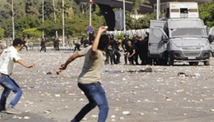 الأمن يخلي جامعة عين شمس من الموظفين لينتقم من الطلاب