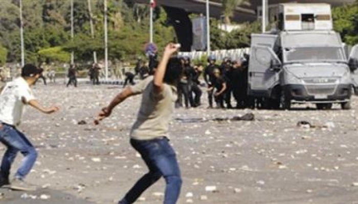 الأمن يخلي جامعة عين شمس من الموظفين لينتقم من الطلاب
