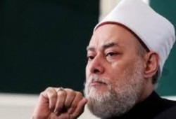 مفتى الانقلاب على جمعة من يوافق على الدستور مؤيد من الله