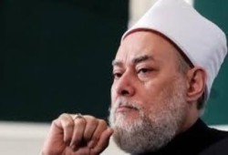 مفتى الانقلاب على جمعة من يوافق على الدستور مؤيد من الله