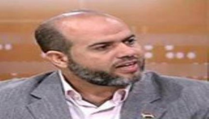 مؤيد للإنقلاب يقول "لقد ضُربنا بالشلاليت ، وصُفعنا على أقفيتنا بالأحذية !! "