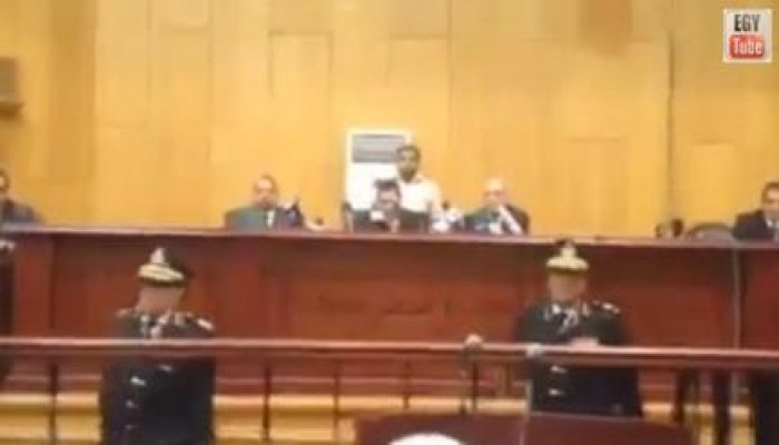 لحظة النطق ببراءة شفيق ونجلي مبارك والهتاف "ياجمال يابن مبارك الرئاسة في انتظارك" (فيديو)