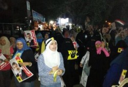 أسوشيتيد برس: دور نساء الإخوان تاريخي .. والآن يقدن ثورة مصر بثبات وعزم