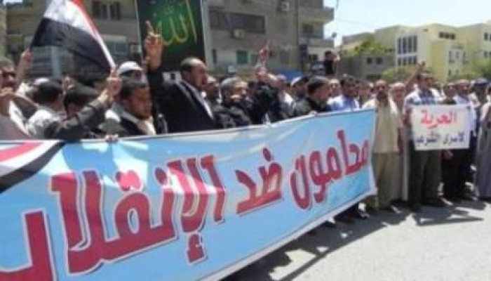 "محامون ضد الانقلاب" تحمل نقيب المحامين جريمة استمرار اعتقال المحامين أثناء أداء عملهم