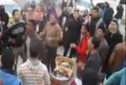 بالفيديو طلاب جامعة دمنهور يحتفلون بزميلهم حسام الجندي بعد أربعة أشهر اعتقال