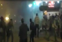 بالفيديو.. شباب طنطا يتصدون لمحاولات البلطجية والأمن فض مسيرة مناهضة للانقلاب