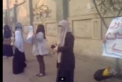 بالفيديو  سلسلة بشرية لفتيات المحلة الكبرى ضد الانقلاب