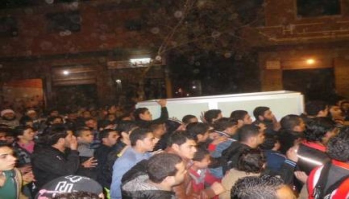 بالصور.. تشييع جثمان الشهيد إسلام أسامة طالب الأزهر الذى إغتالته الداخلية