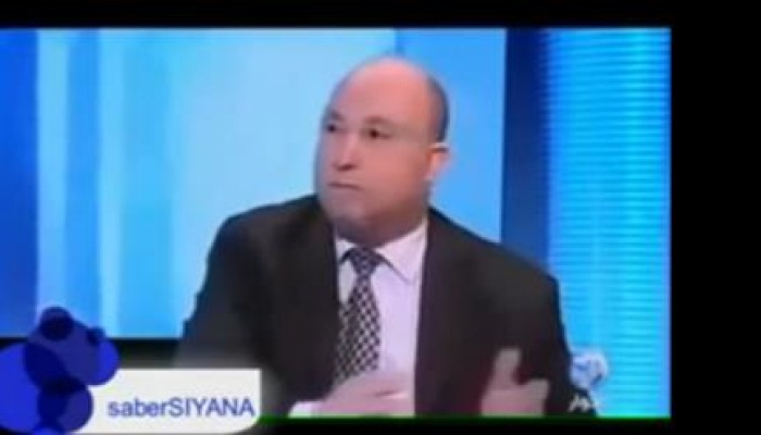 بالفيديو ضابط في الجيش الجزائري يعترف ; لبسنا اللحى و قتلنا مدنيين