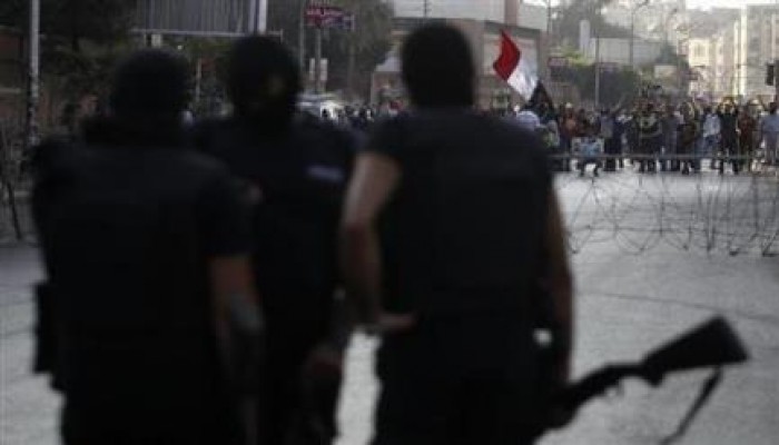 الرعب والهلع يجتاح مرتزقة الشرطة الملثمين بعد نشر بياناتهم!