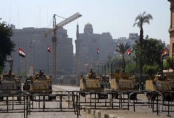 مليونية الشعب يشعل ثورته : الرعب يسيطر علي الانقلابيين في مصر ويغلقون الشوارع بالمدرعات