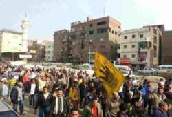 "الشعب يشعل ثورته": مسيرة حاشدة في شبرا الخيمة ضد الانقلاب الغاشم