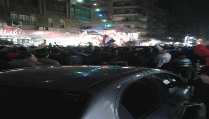 "الشعب يشعل ثورته": ثوار حلوان يحتفلون بهزيمة الشرطة والجيش وانسحابهما أمام صمود الثوار