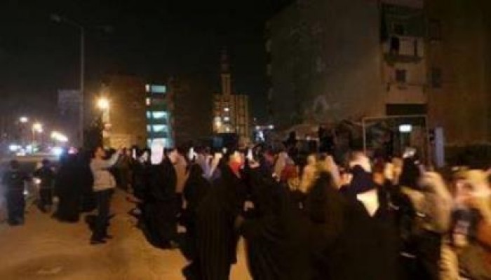 مسيرة ليلية حاشدة بالسويس ضد الانقلاب العسكري (صور)