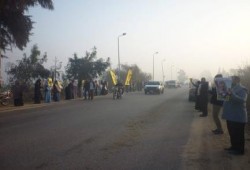 سلاسل بشرية لرفض الإنقلاب على طريق فاقوس-الزقازيق رفضا للإنقلاب