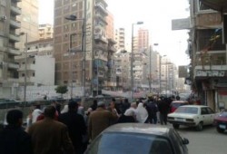 الشعب يدافع عن رئيسه: 6 مسيرات صباحية بالاسكندرية (صور)