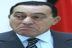 بدء محاكمة  المخلوع مبارك - بدونه - لسوء الأحوال الجوية