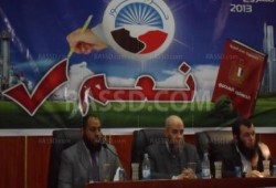 مخيون يشيد بالعسكر في مؤتمر للنور بالوادي الجديد