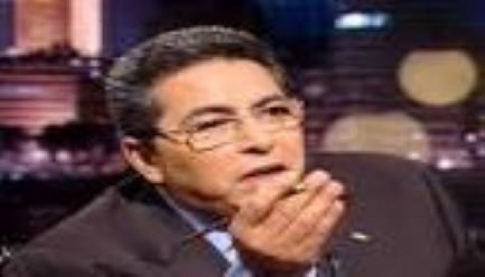 بالفيديو شاهد رد فعل محمود سعد على قلة اعداد المصوتين على الدستور بالخارج بعد مرور 3 ايام