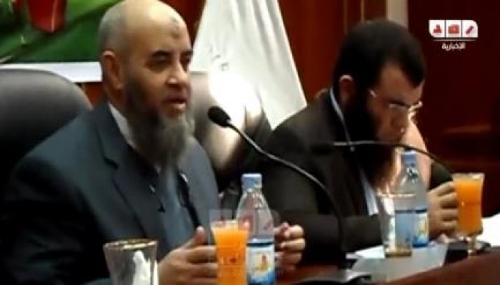 الانقلابي "يونس مخيون": "مش مهم لجنة الدستور فيها راقصين ولا رقصات المهم المنتج" (فيديو)