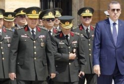 جنرالات أتراك يطالبون بضربة عسكرية للإمارات إذا ثبت تورطها في محاولة الانقلاب على أردوغان