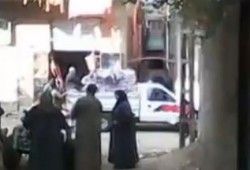 أسرة اللواء محسن سعد الشاذلى تشتري اصوات توزع بطاطين على فقراء مسقط رأسه قرية شبراتنا
