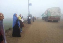 سلسلة بشرية بأبو حماد لمقاطعة دستور الانقلاب