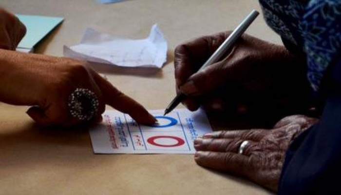 128 منظمة حقوقية: إقبال ضعيف على التصويت بثاني أيام الاستفتاء