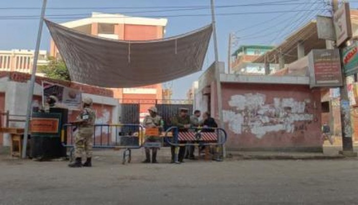 فرانس برس: الاقبال اليوم على الاستفتاء بالقاهرة "باهت"