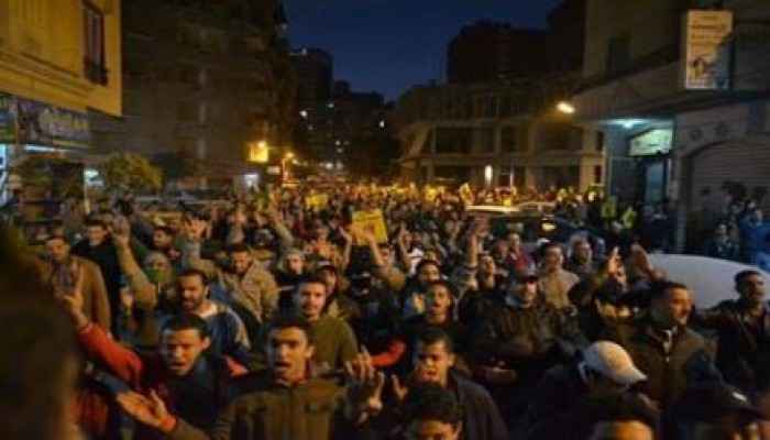 أهالي الاسكندرية يردون علي ما حدث أمس مع البنات بمسيرة حاشدة