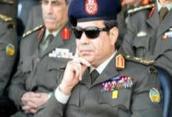 فورين بوليسي: الشئون المعنوية بالجيش تعمل على توجيه المصريين لعبادة "السيسي"