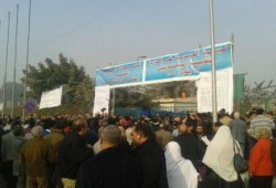 المهندسين يتوافدون على مقر انعقاد جمعيتهم العمومية