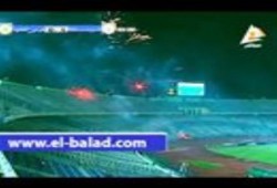 فيديو ..لحظة إقتحام ألتراس الزمالك الاستاد ردا على الداخلية