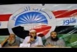 ‫وكيل حزب النور باسيوط يعلن استقالته من الحزب على الهواء