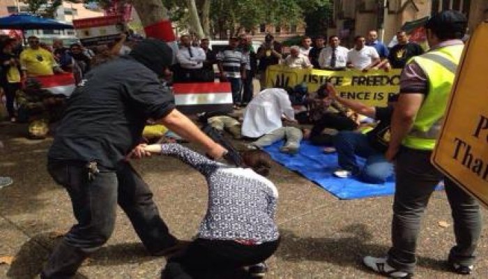 العالم يثور دعما للشرعية في ذكري ثورة يناير