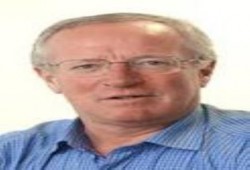 روبرت فيسك يكتب عن فضايح الإعلام المصري