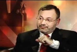 أحمد منصور: العصابة التى تحكم مصر تمارس أكبر تهريج سياسي فى التاريخ