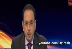 بالفيديو مذيع الجزيرة يضحك بشدة من  تعليق سيف عبد الفتاح على تفويض الجيش للسيسى