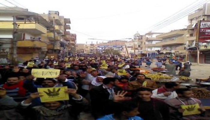 الآلاف يحتشدون في مسيرة ضد الانقلاب بسمالوط